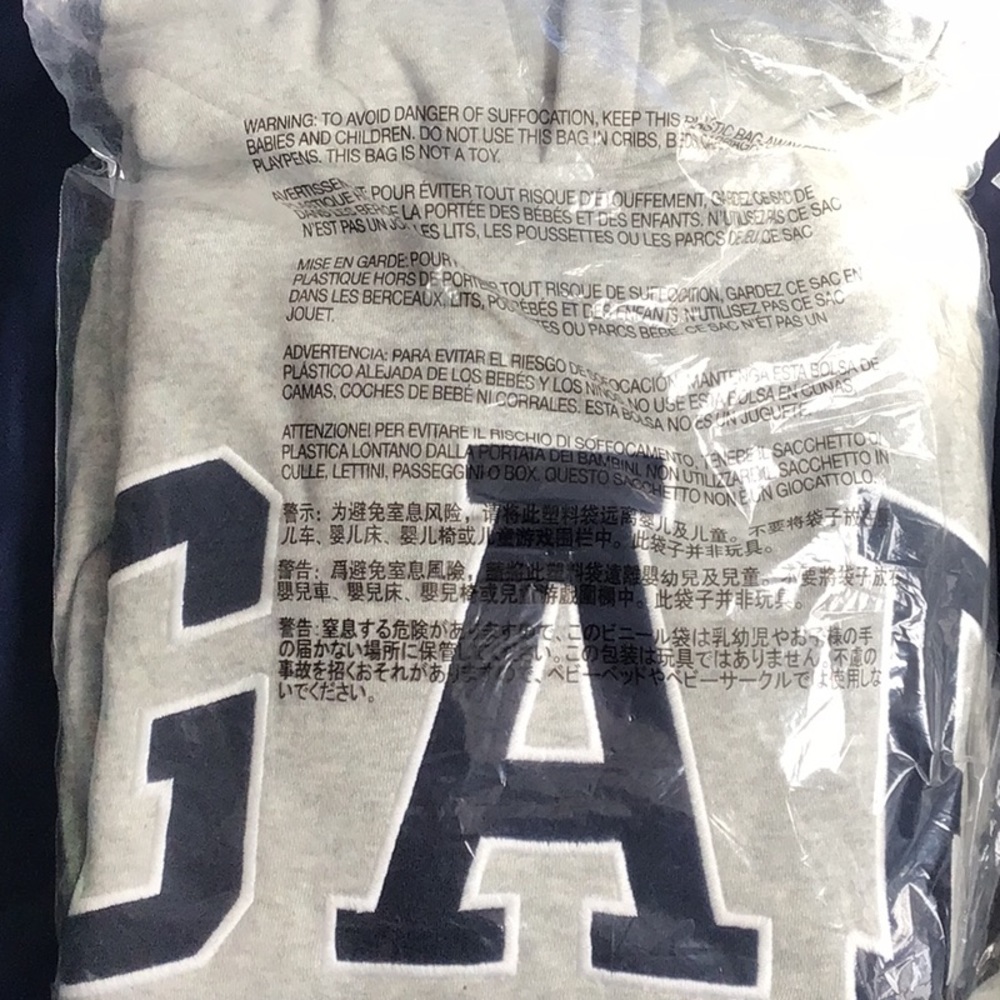 GAP sweatsuit
